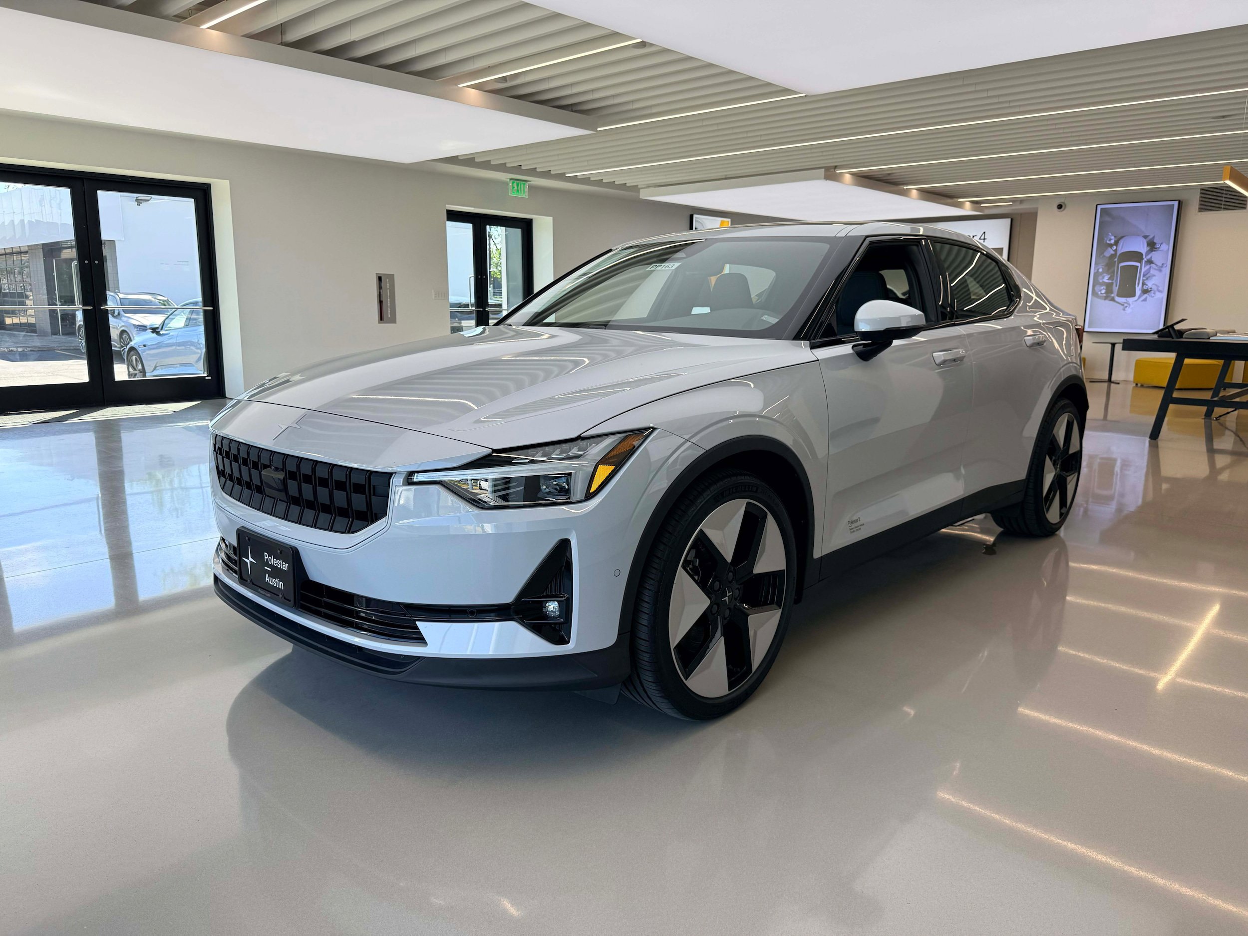 Used 2023 Polestar Polestar 2 w/ Pilot Pack image 2