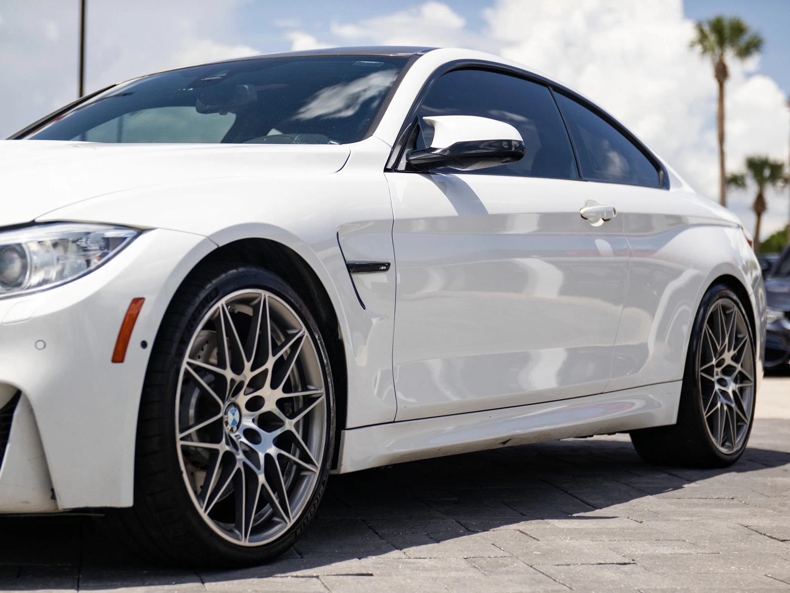 Used 2017 BMW M4 Coupe RWD image 7