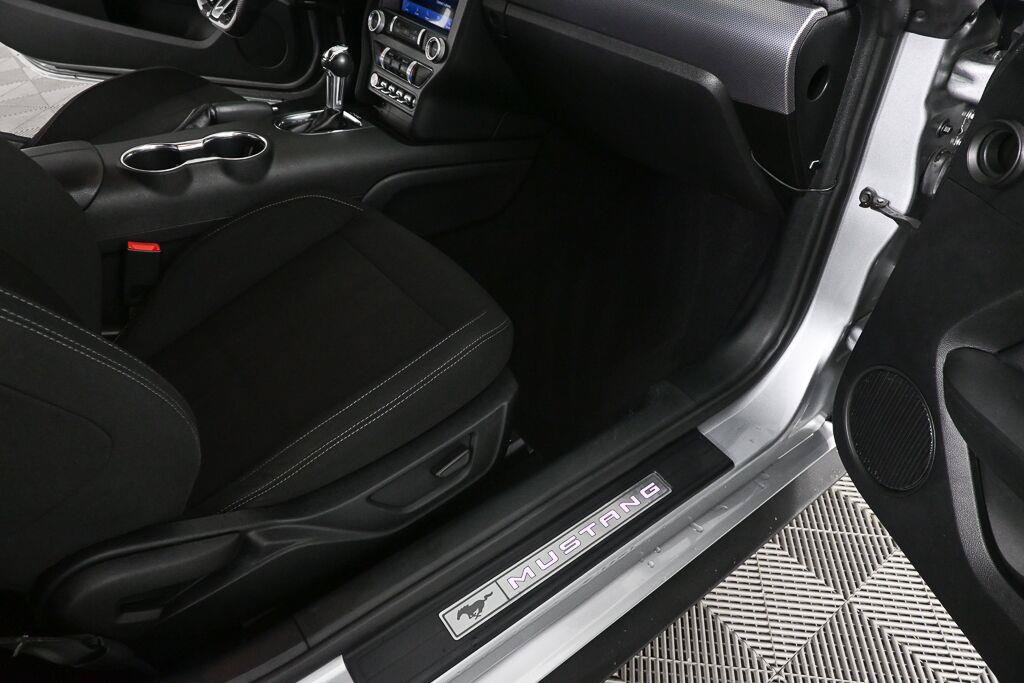 Used 2020 Ford Mustang GT w/ Equipment Group 301A RWD image 19