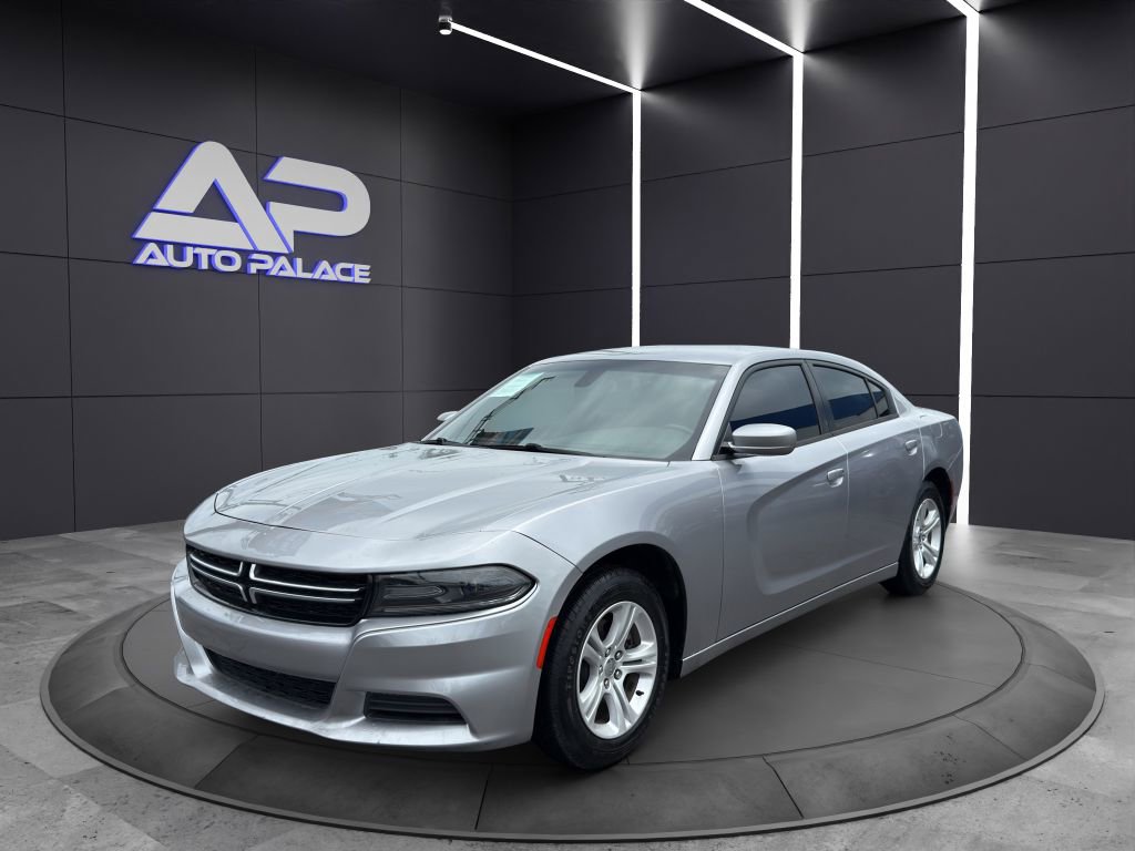 Used 2018 Dodge Charger SXT