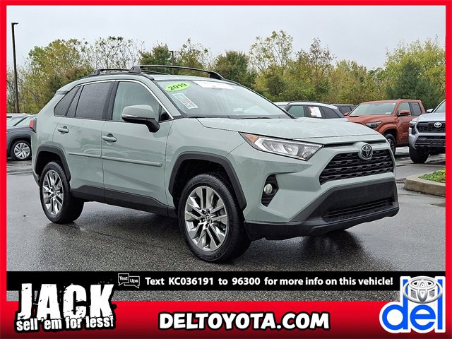 Used 2019 Toyota RAV4 XLE Premium image 1