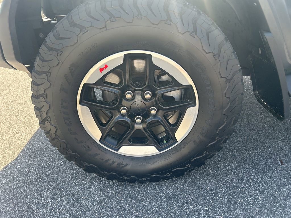 Used 2020 Jeep Wrangler Sport image 9