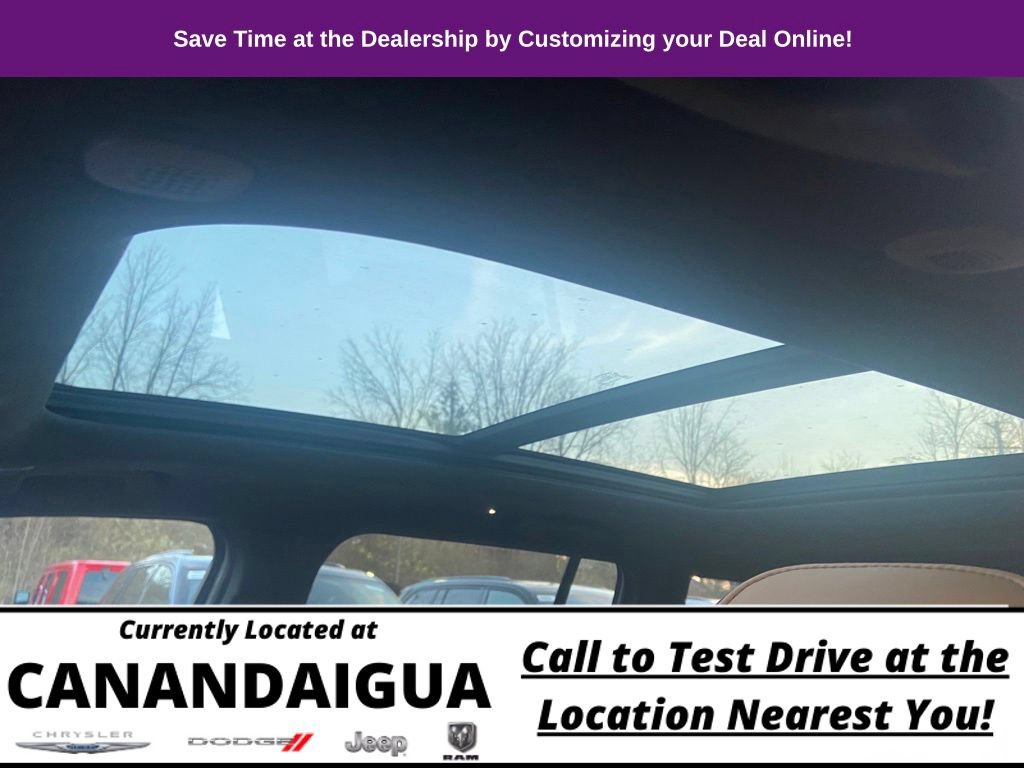 Used 2022 Jeep Grand Cherokee Summit AWD/4WD image 44