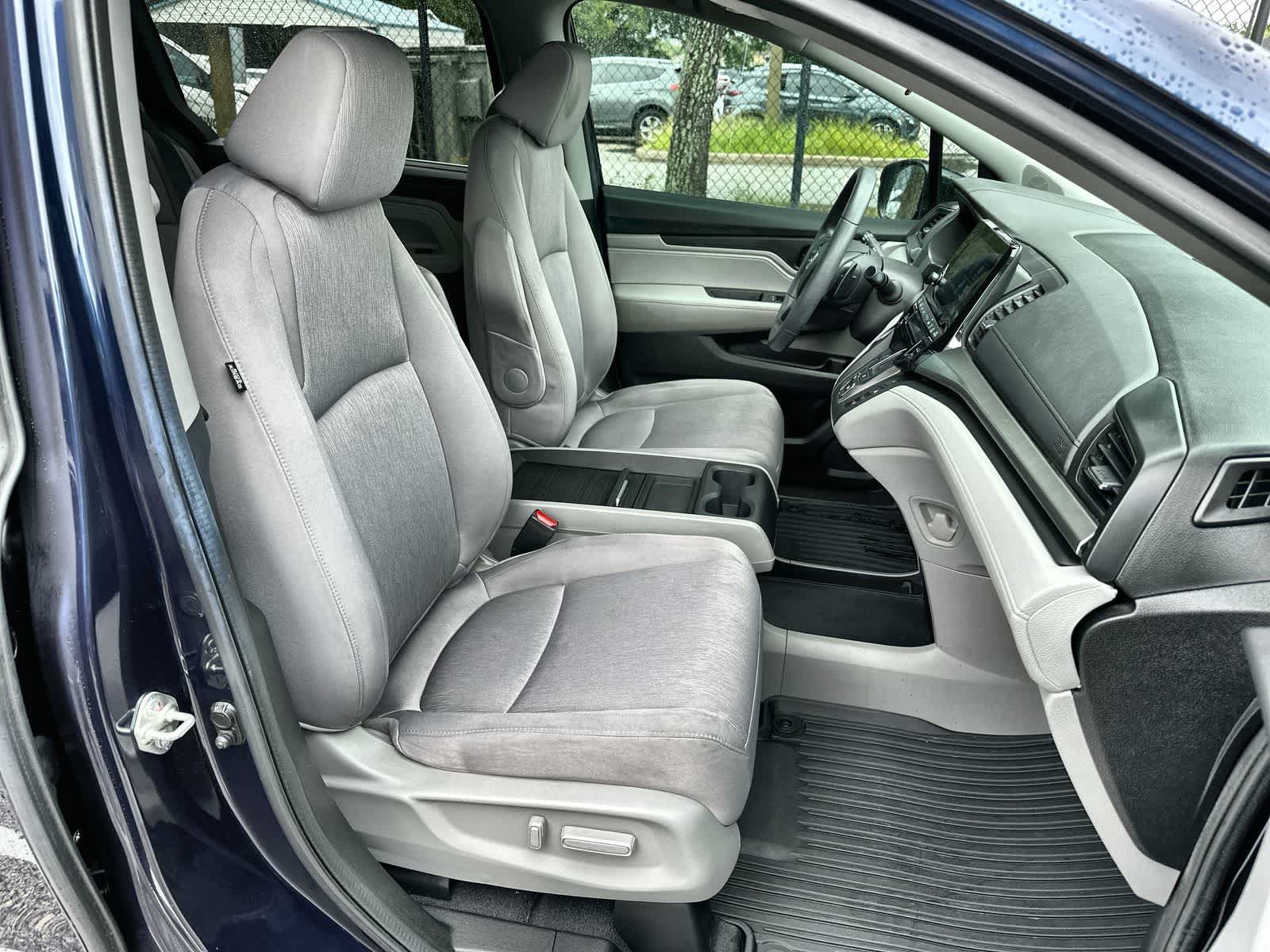 Used 2018 Honda Odyssey EX image 9