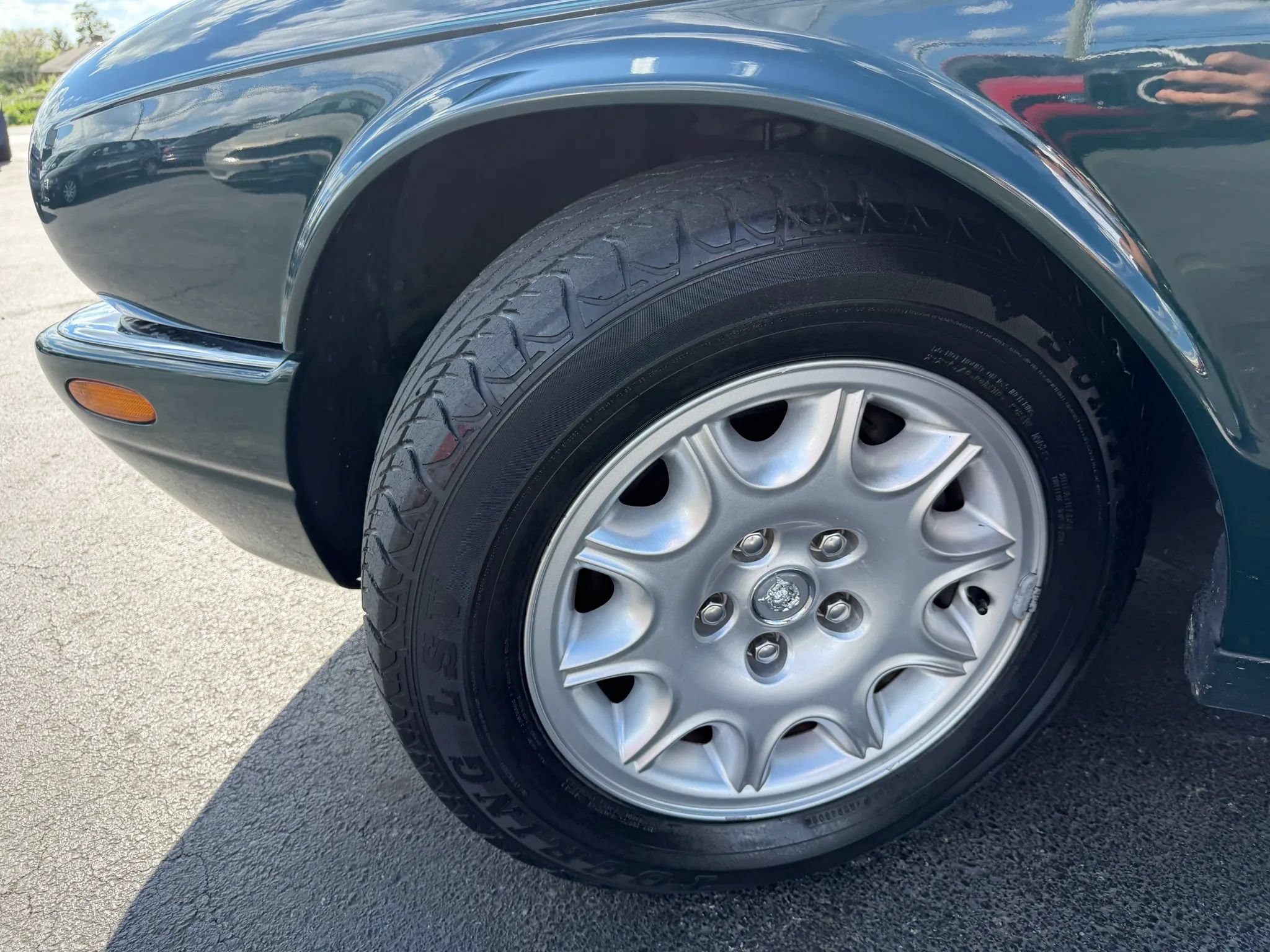 Used 2001 Jaguar XJ8 RWD image 44