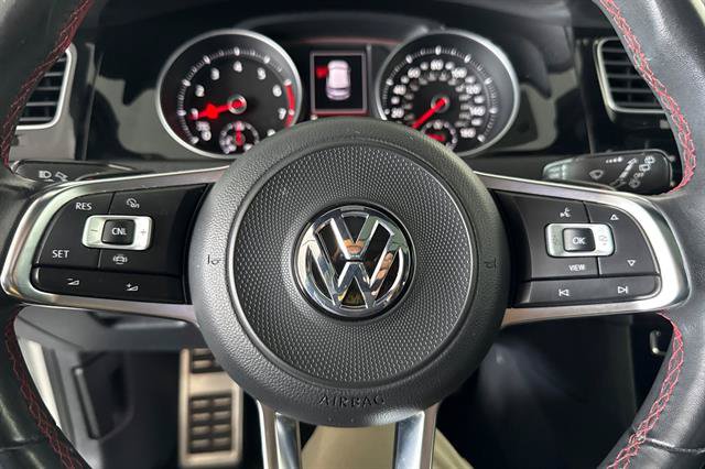 Used 2021 Volkswagen GTI SE FWD image 25
