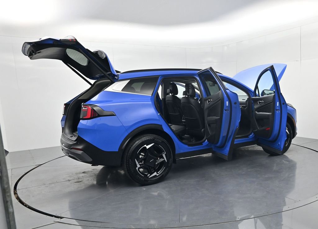 Certified 2026 Kia Sportage EX w/ EX Panorama Roof Package image 54