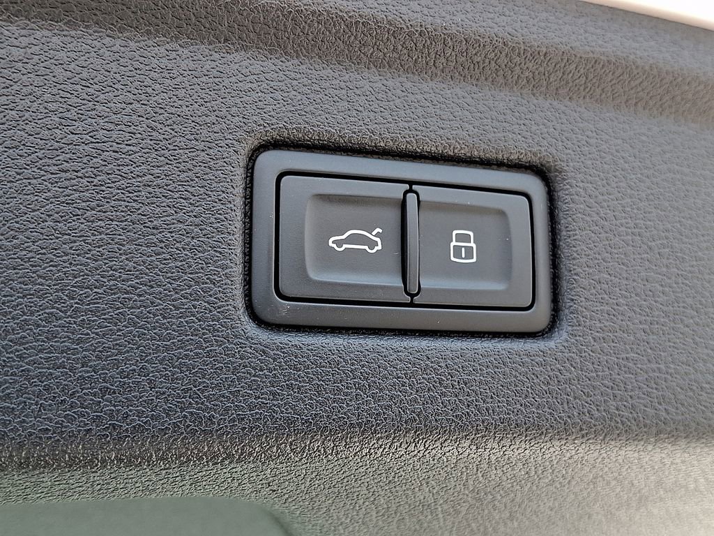 Used 2025 Audi A5 2.0T Premium Plus image 35