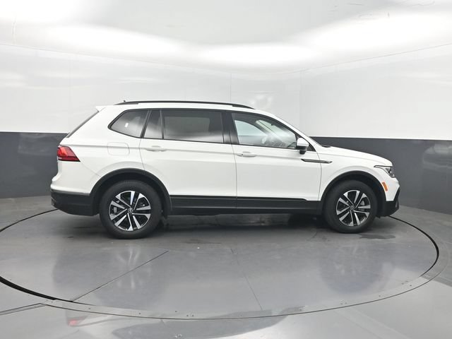 Used 2023 Volkswagen Tiguan S AWD/4WD image 33