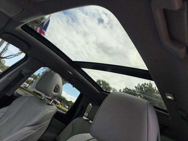 Used 2023 Acura MDX FWD w/ Technology Package image 12