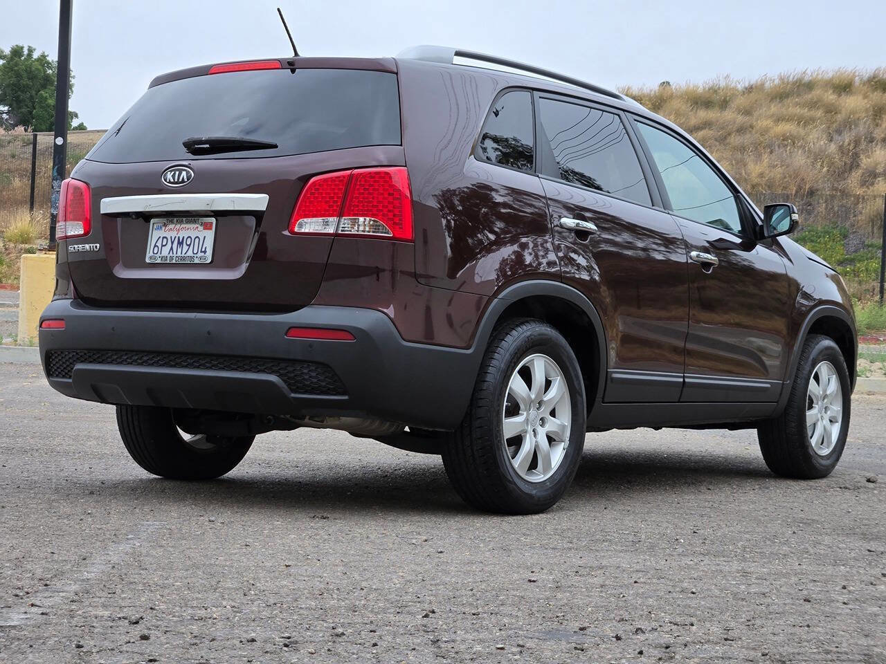 Used 2011 Kia Sorento LX w/ Convenience Pkg image 17