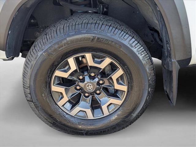 Used 2020 Toyota Tacoma TRD Off-Road image 22