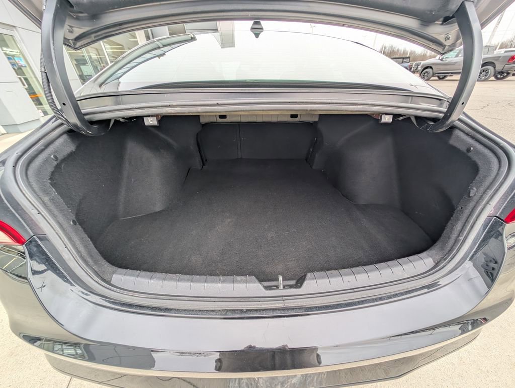 Used 2022 Kia K5 GT-Line image 11