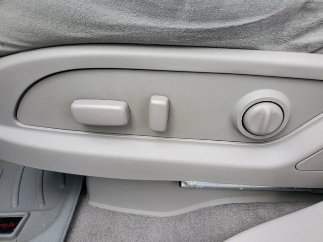 Used 2015 Buick Enclave Convenience FWD image 22
