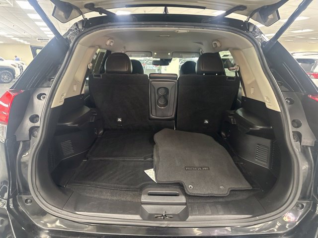 Used 2018 Nissan Rogue SL FWD image 18
