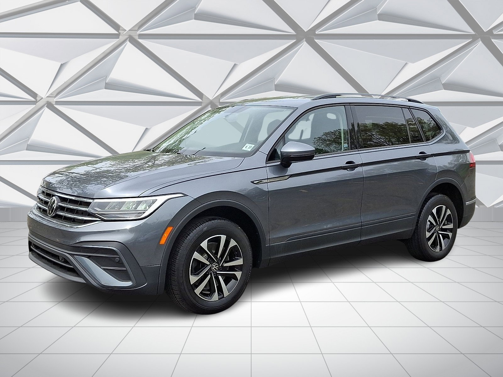 Used 2022 Volkswagen Tiguan S AWD/4WD image 5