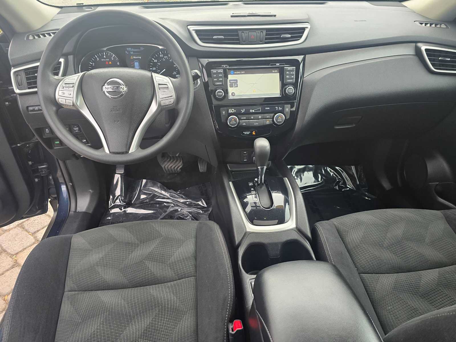 Used 2015 Nissan Rogue SV w/ SV Premium Package AWD/4WD image 21