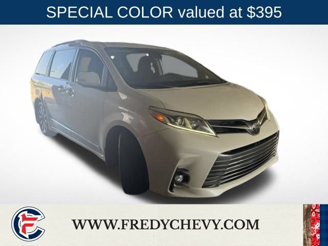 Used 2019 Toyota Sienna Limited Premium w/ Carpet Mat Package FWD image 3