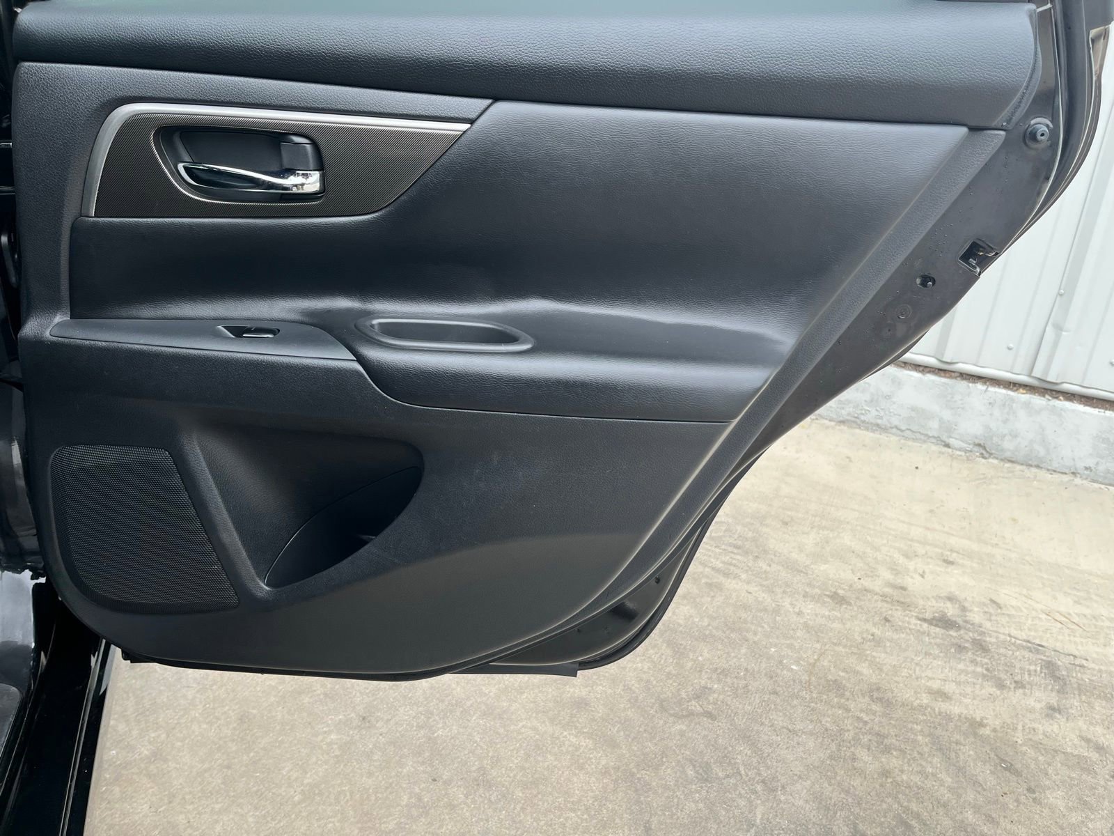 Used 2015 Nissan Altima 2.5 SL FWD image 14
