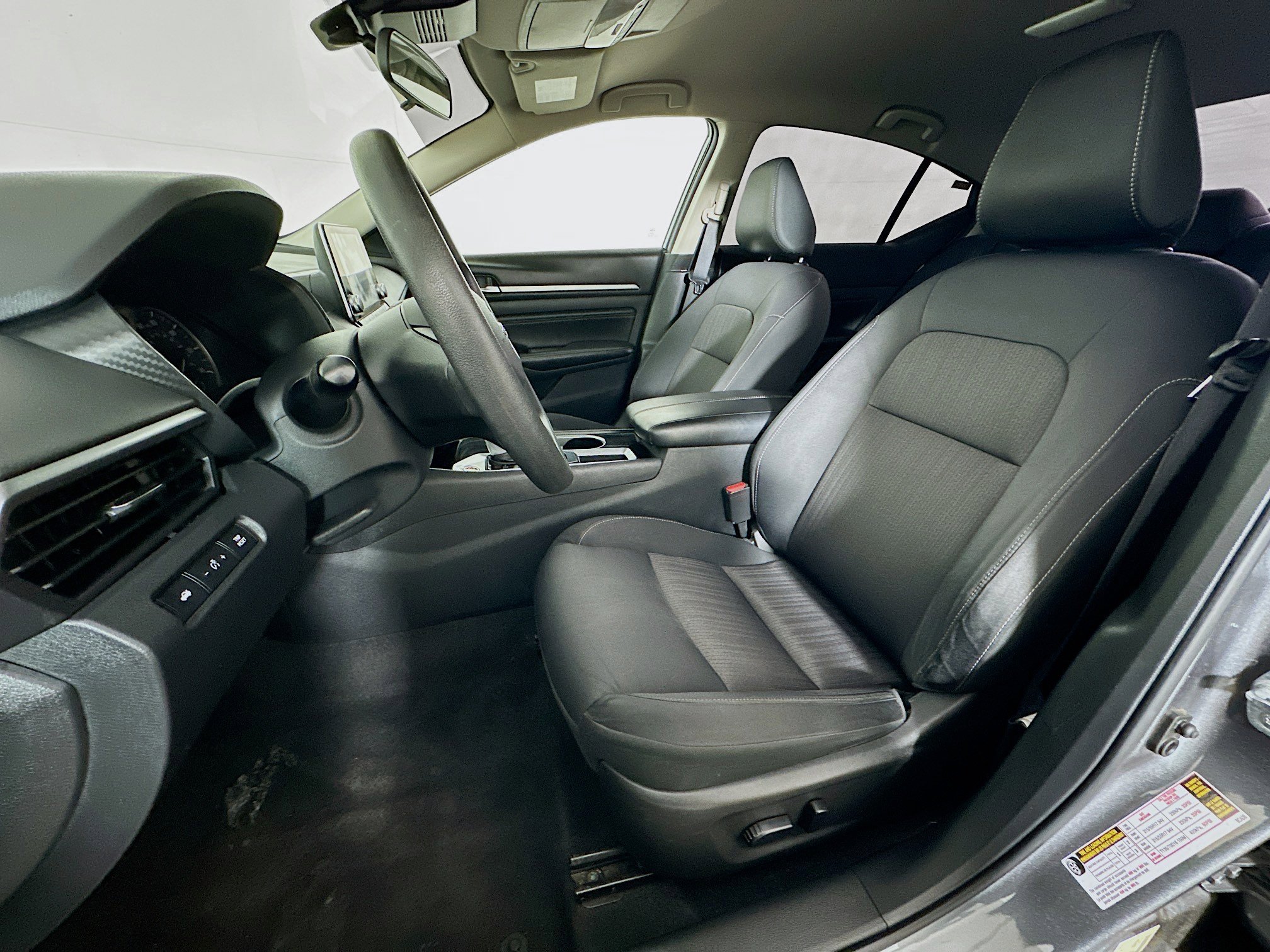 Used 2021 Nissan Altima 2.5 SV image 13