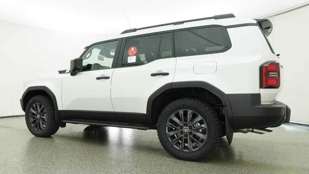 New 2027 Toyota XLT RWD image 23