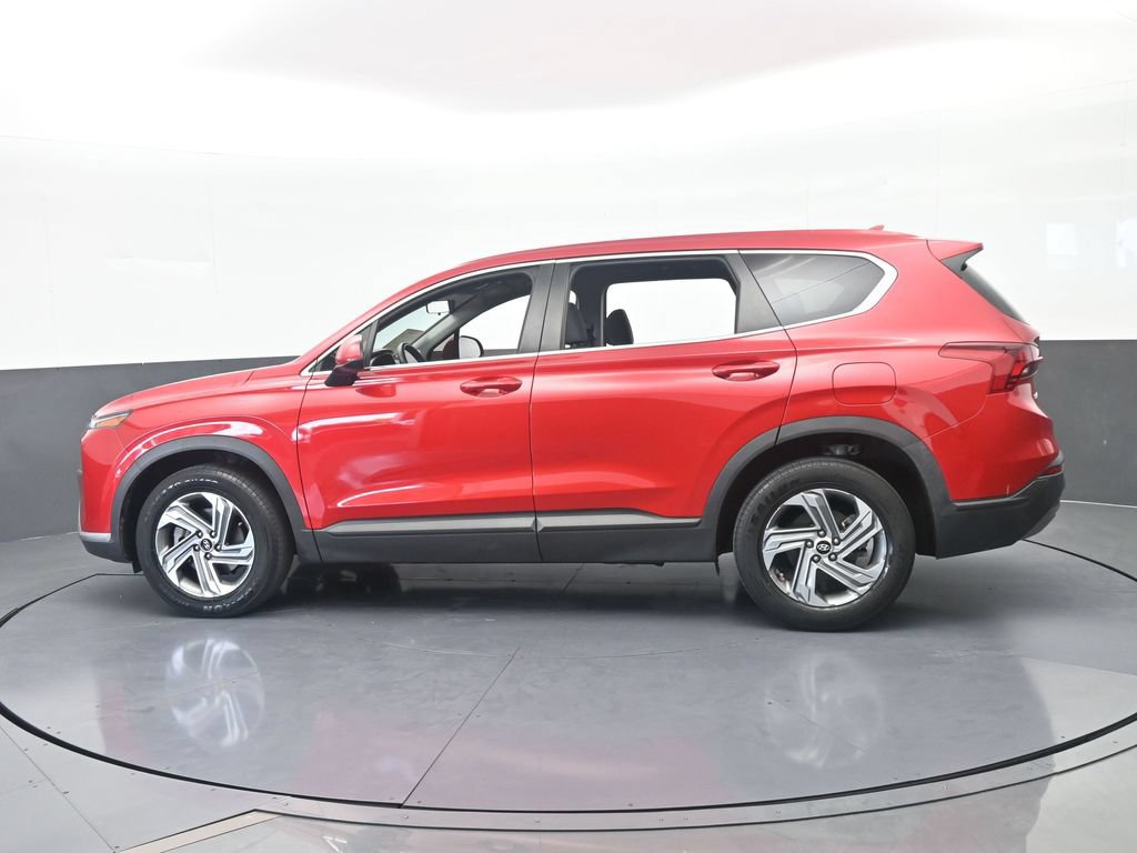 Used 2021 Hyundai Santa Fe SE FWD image 3