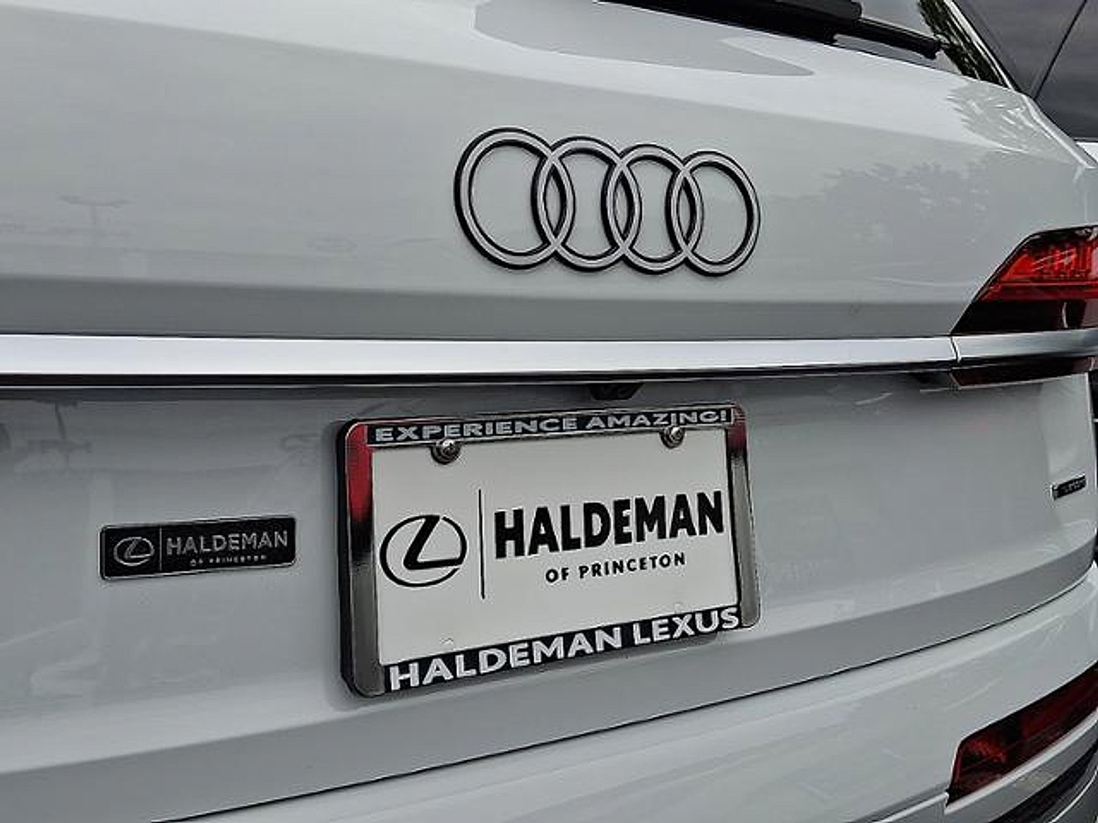 Used 2025 Audi Q7 3.0T Premium Plus AWD/4WD image 33