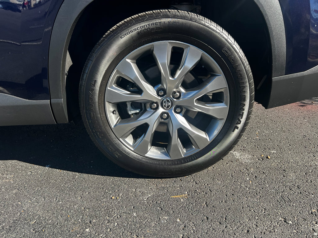 Used 2024 Toyota Grand Highlander Limited image 7