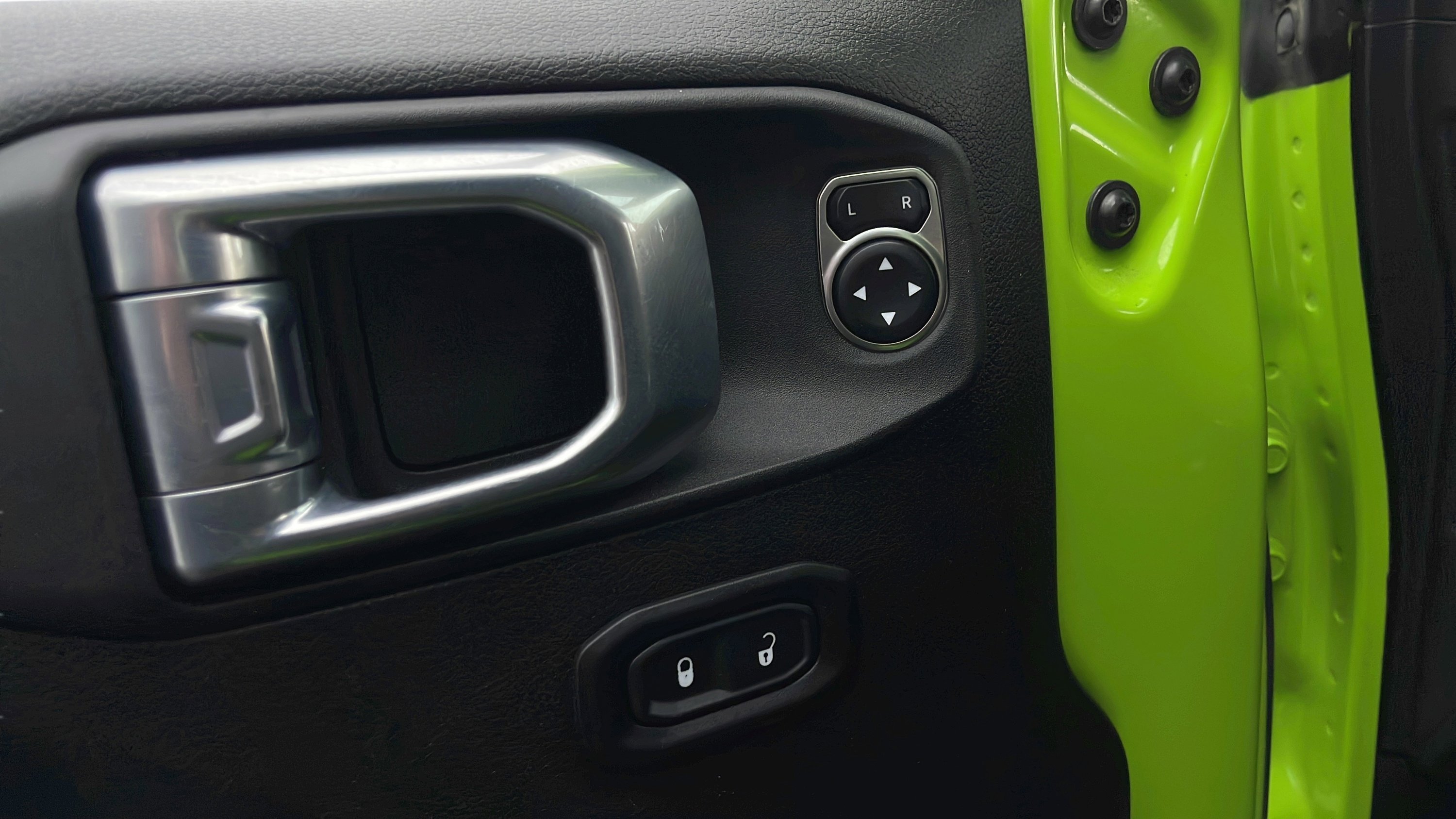 Used 2021 Jeep Gladiator Sport image 21