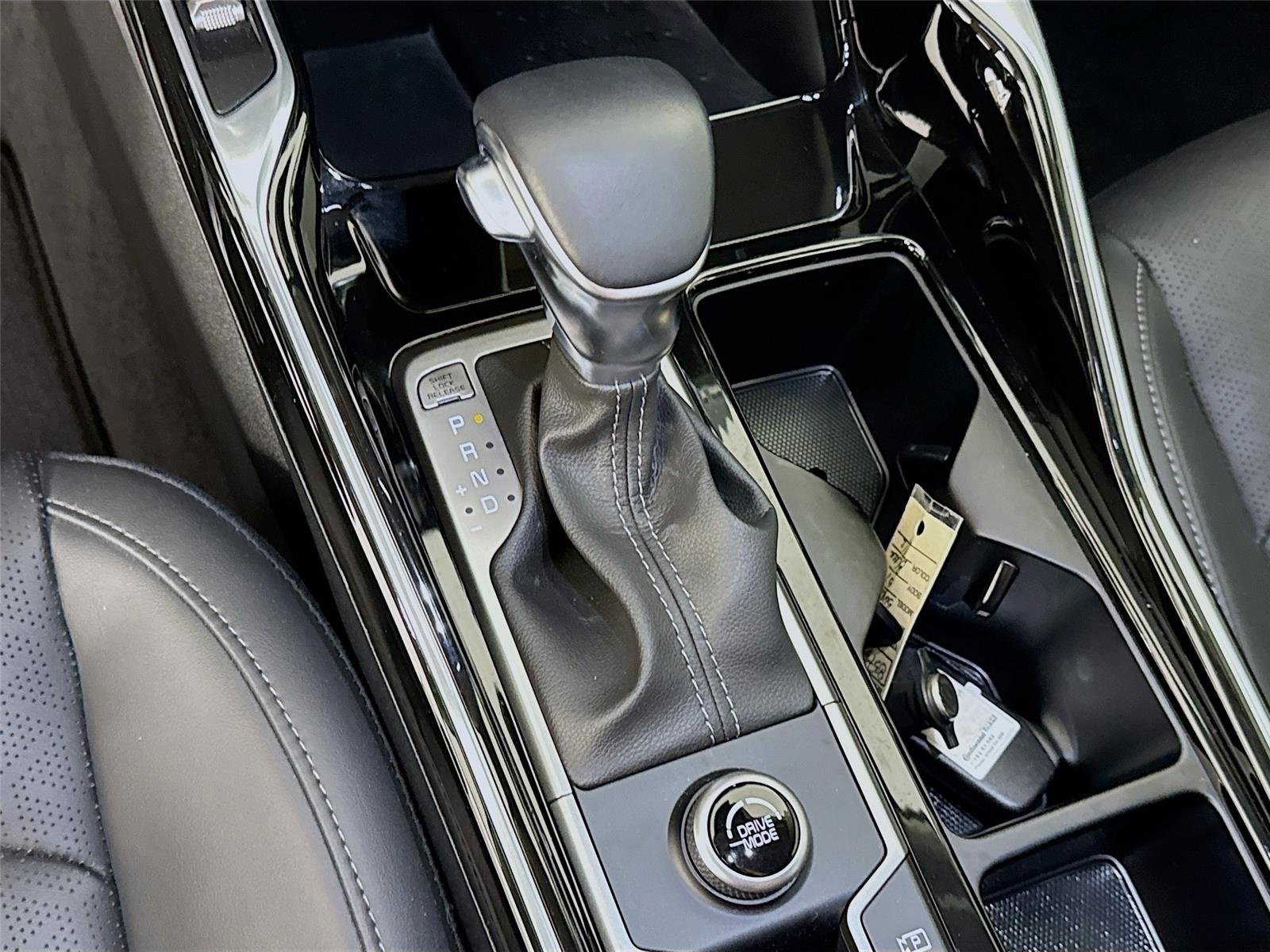 Certified 2023 Kia Sorento SX FWD image 19