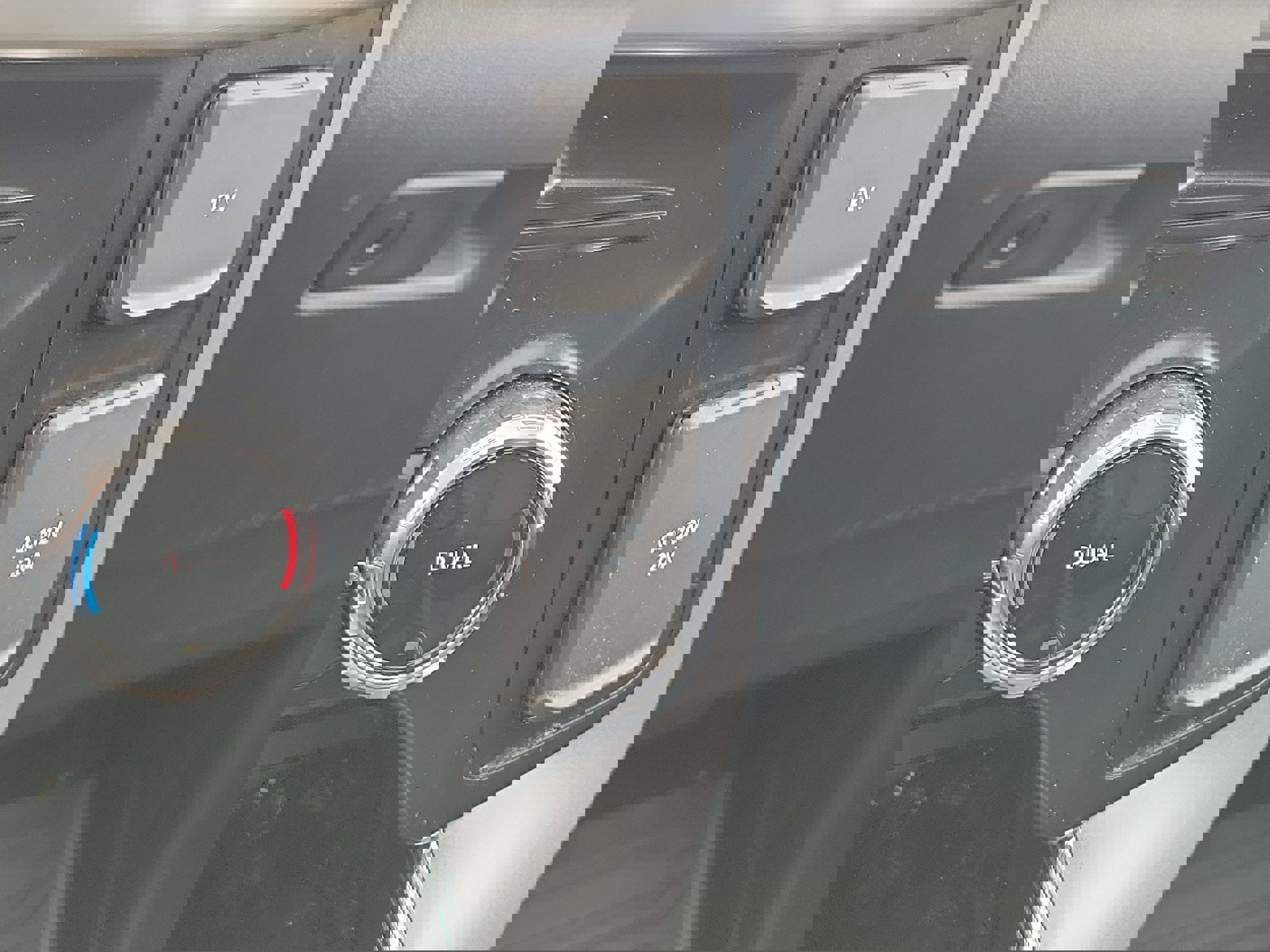 Used 2023 Ford F150 Lariat w/ Equipment Group 502A High image 31