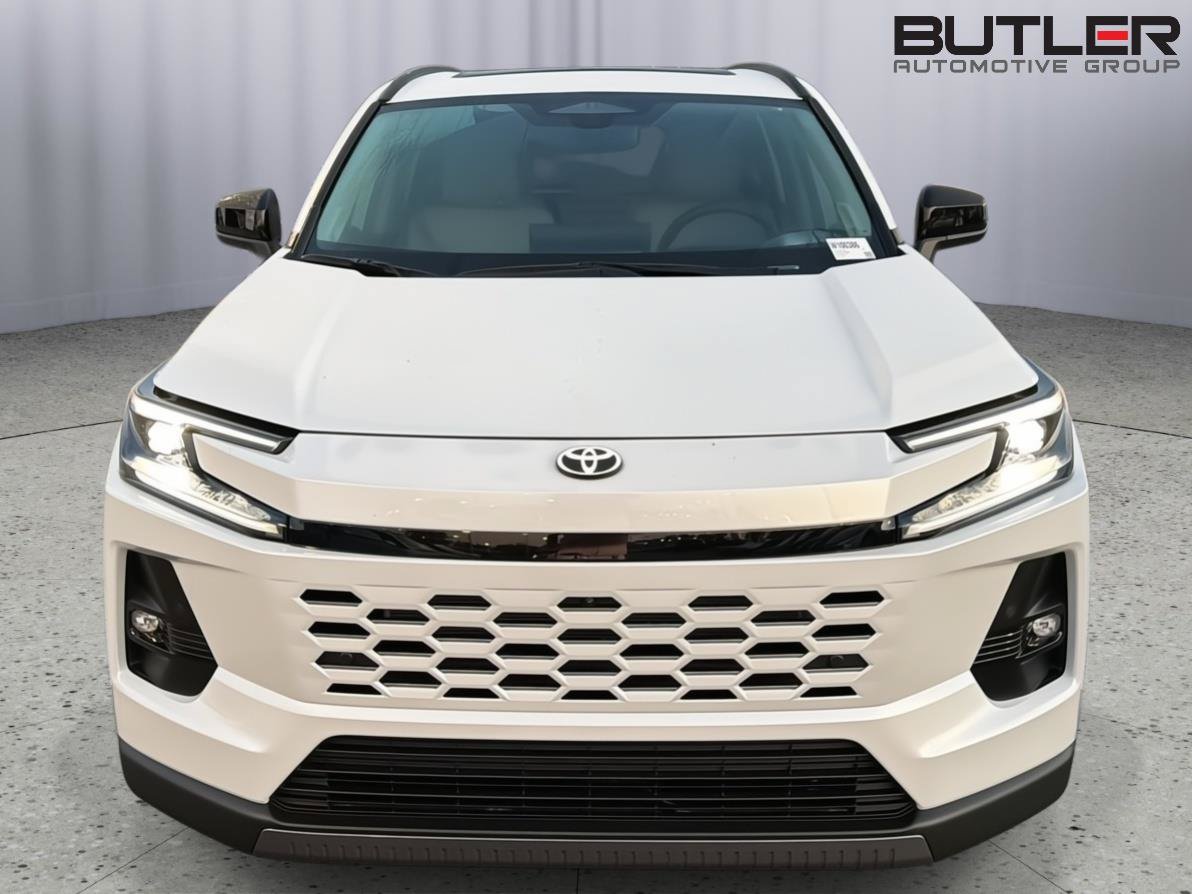New 2026 Toyota RAV4 Limited AWD/4WD image 9