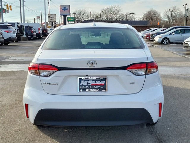 Used 2024 Toyota Corolla LE image 5