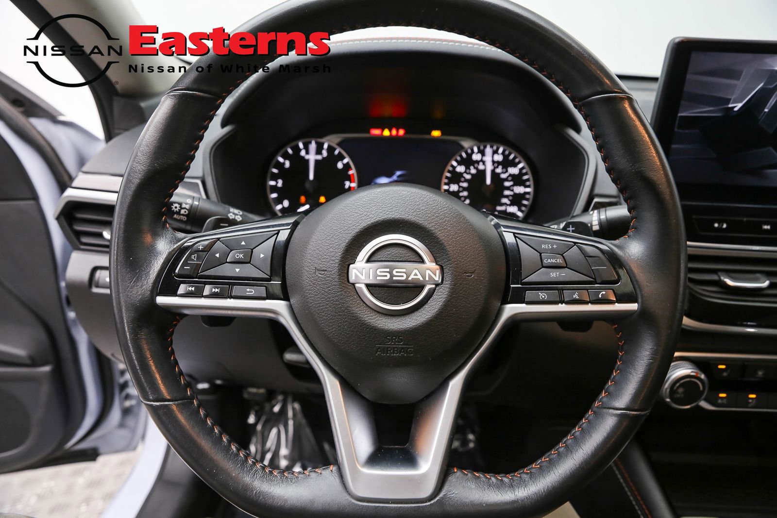 Used 2023 Nissan Altima 2.5 SR w/ SR Premium Package FWD image 10