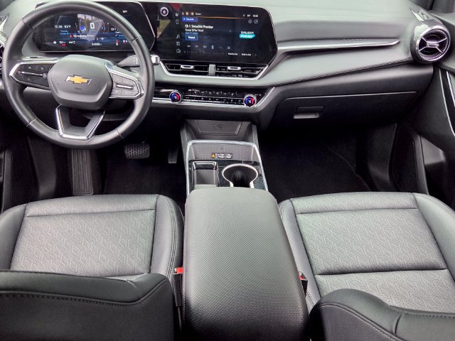 Used 2025 Chevrolet Equinox LT w/ Convenience Package II AWD/4WD image 14