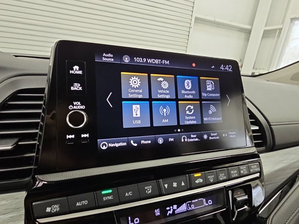 New 2026 Honda Odyssey Elite image 17
