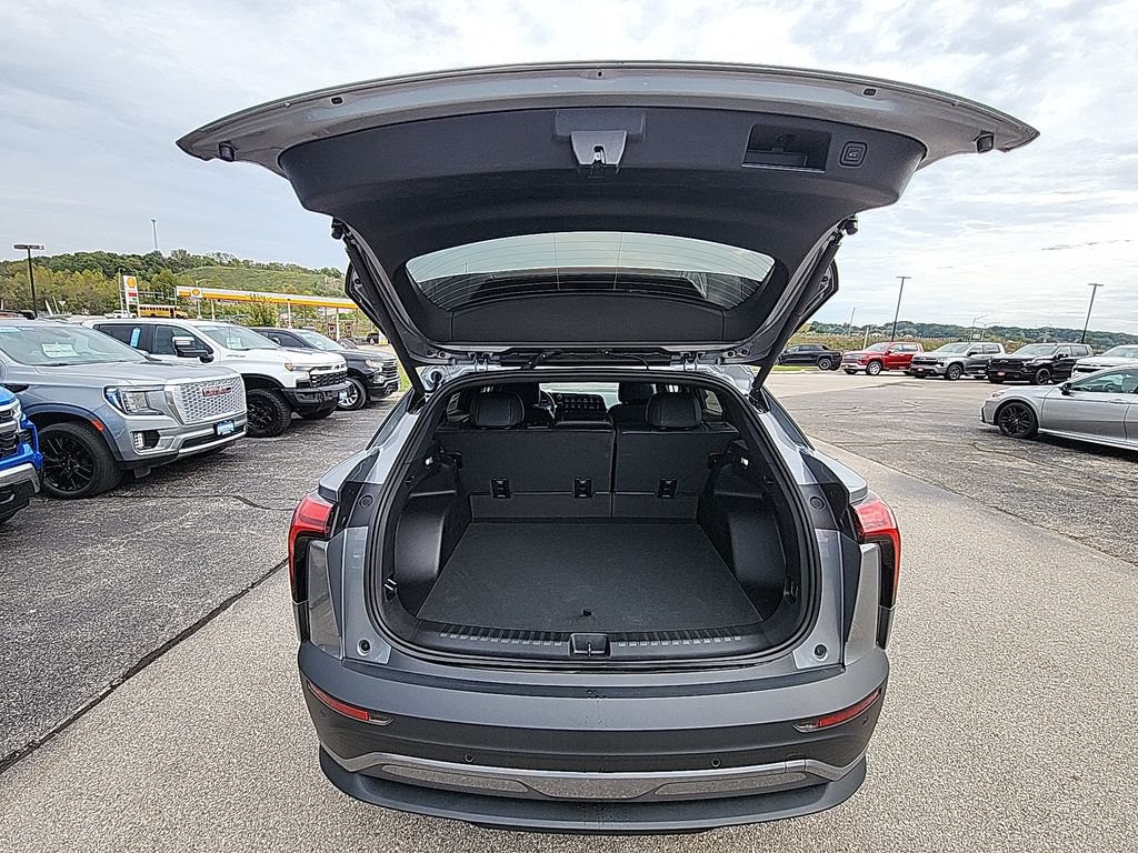 New 2026 Chevrolet Blazer EV LT AWD/4WD image 31