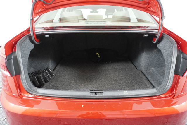 Used 2020 Volkswagen Passat 2.0T SE w/ Sunroof Package image 39