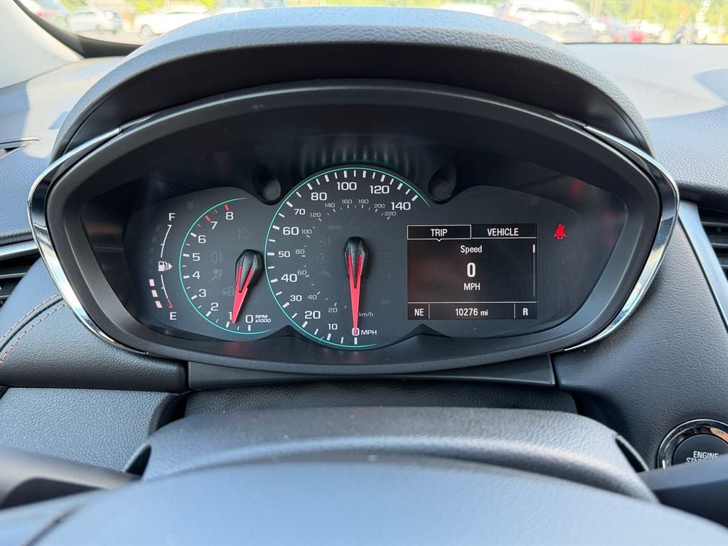 Used 2022 Chevrolet Trax LT w/ LT Convenience Package AWD/4WD image 14