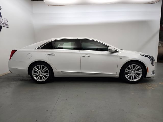 Used 2019 Cadillac XTS Luxury image 11