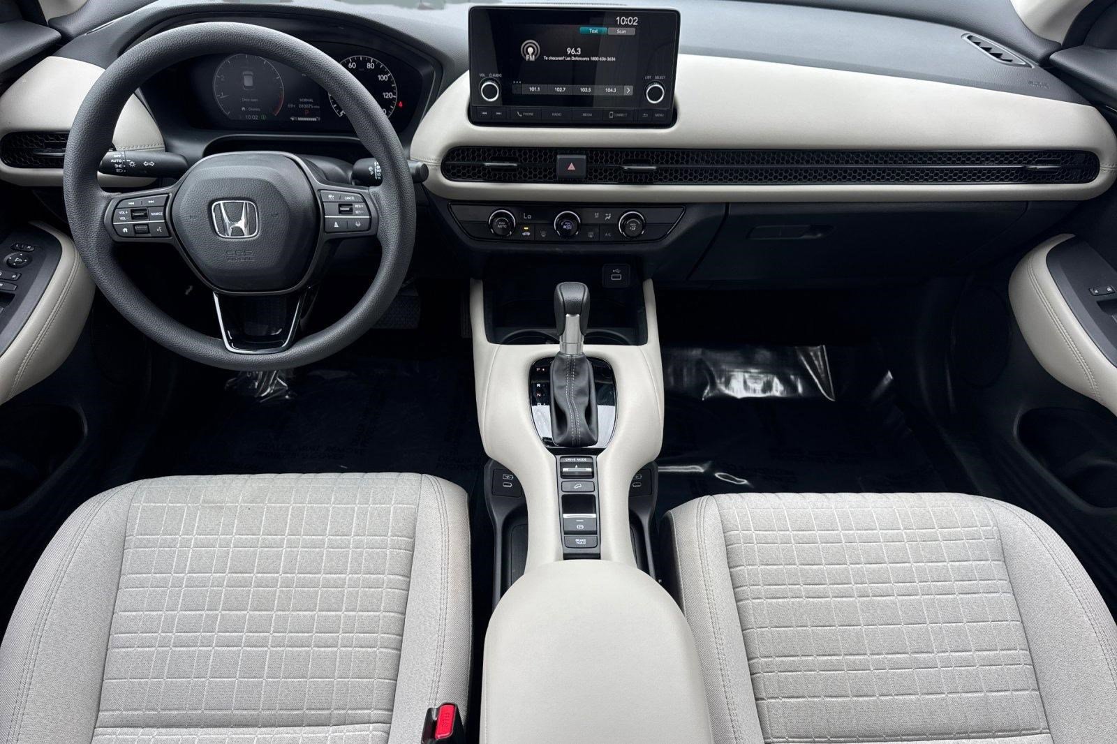 Certified 2025 Honda HR-V LX image 15