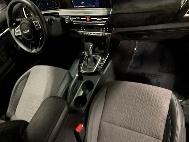 Used 2025 Kia Seltos X-Line image 25