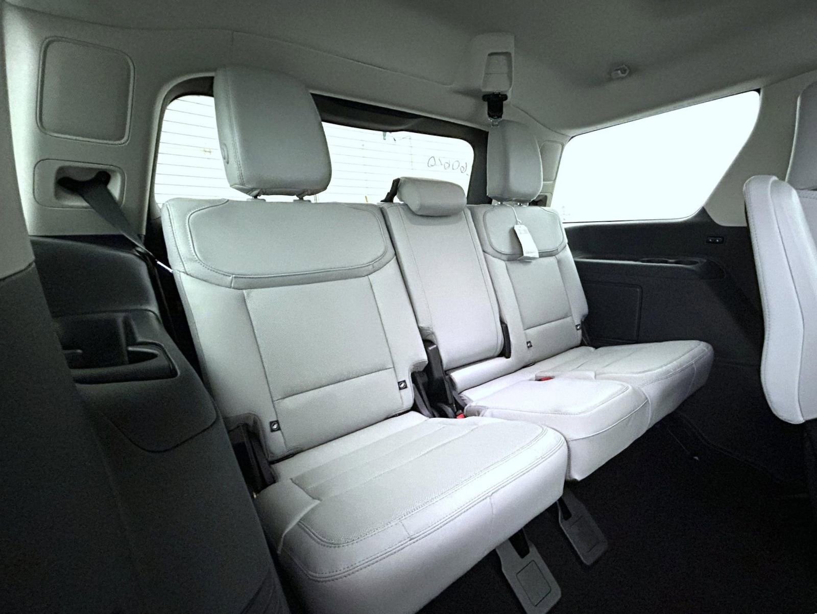 New 2026 Ford Expedition Platinum image 19