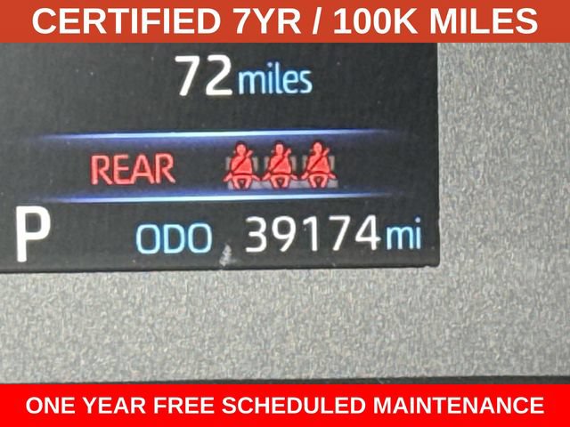 Used 2023 Toyota Corolla Cross LE w/ Moonroof Package AWD/4WD image 29