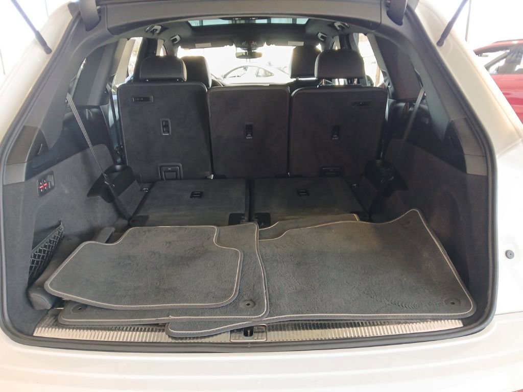 Used 2025 Audi Q7 3.0T Premium Plus image 27
