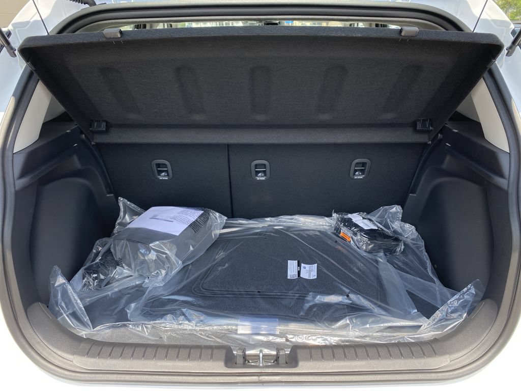 New 2026 Hyundai Venue SEL FWD image 31