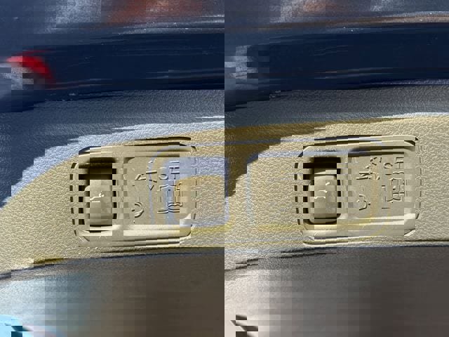 Used 2024 Ford Expedition Max Limited image 16