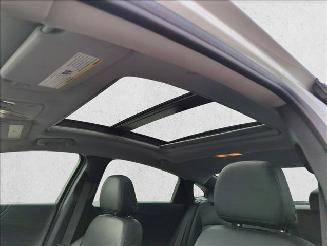 Used 2023 Chevrolet Malibu LT FWD image 25