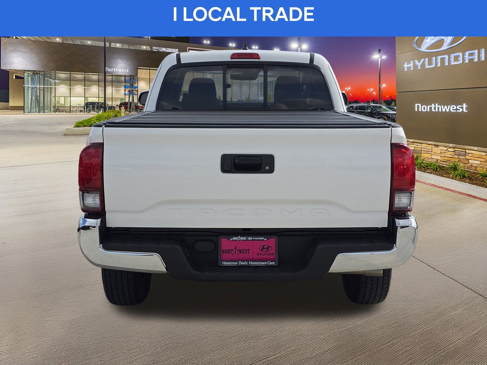 Used 2022 Toyota Tacoma SR5 image 8