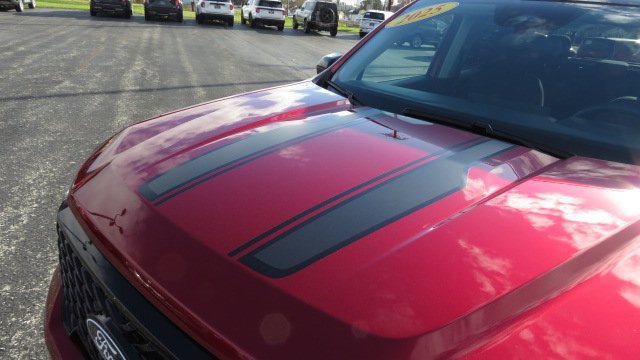 Used 2025 Ford Maverick XLT w/ Equipment Group 301A image 27